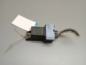 Реле подгревни свещи Пежо 2008 1.6хди