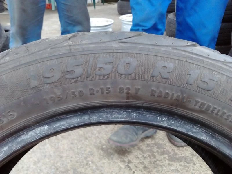 Гуми Летни 195/50R15, снимка 4 - Гуми и джанти - 18592732