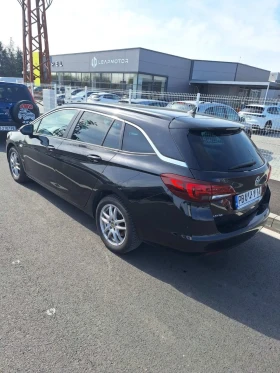 Opel Astra Sports Tourer K, снимка 10