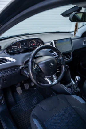 Peugeot 208 1.6 e-HDI GT LINE, снимка 6