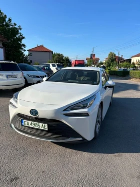 Toyota Mirai, снимка 1