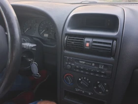 Opel Astra Капарирана, снимка 10