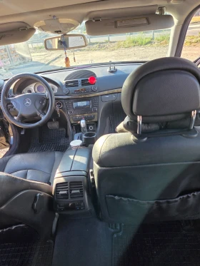 Mercedes-Benz E 320 E 320 , снимка 9