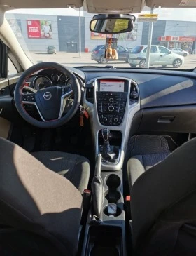 Opel Astra J 1.6 CDTi, снимка 8