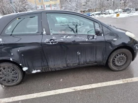 Toyota Yaris, снимка 2