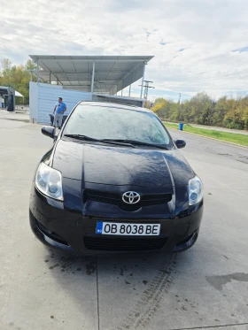 Toyota Auris  - изображение 1