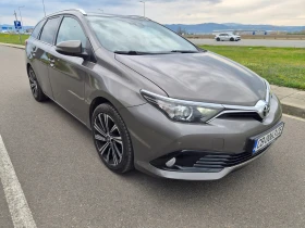 Toyota Auris ГАЗ - РЕГИСТРИРАН - 10999 € / 21512.17 лв. - 72876788 3