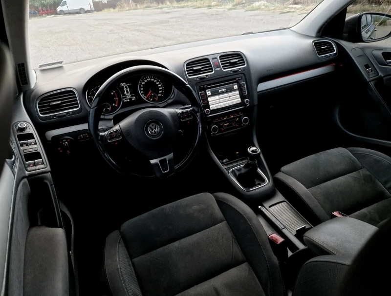 VW Golf 1.4 R Line, снимка 7 - Автомобили и джипове - 47484427