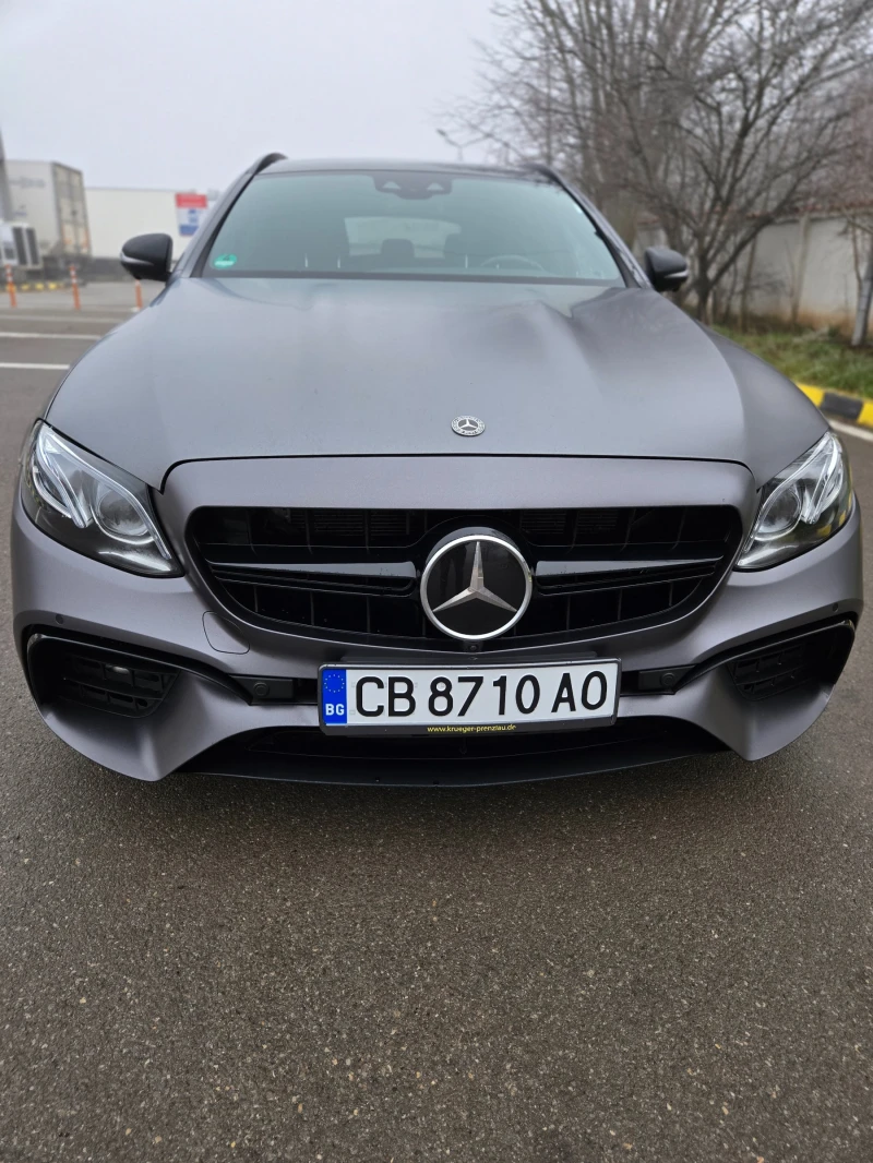 Mercedes-Benz E 53 AMG 4matic+ * full* , снимка 2 - Автомобили и джипове - 48507386