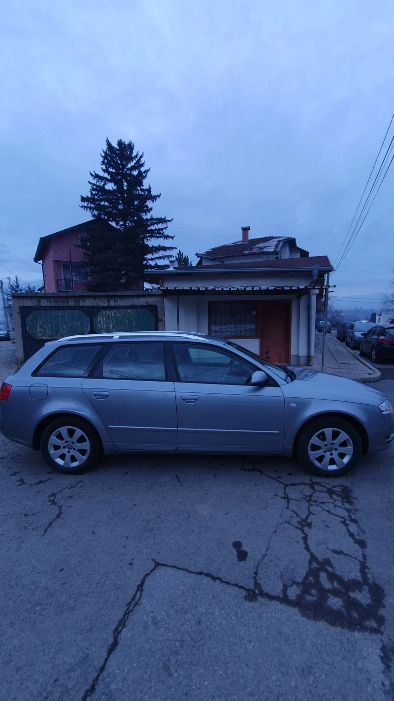 Audi A4 2.0 TDI, снимка 5 - Автомобили и джипове - 49048606