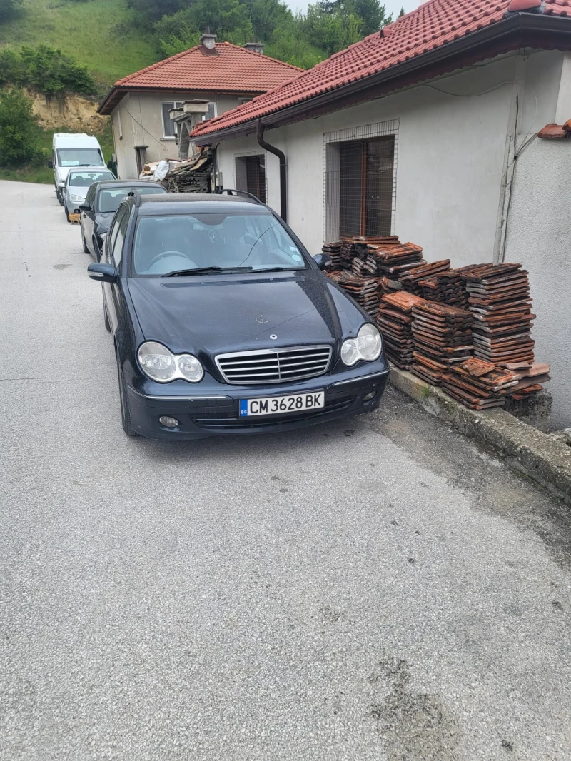 Mercedes-Benz C 220 C220cdi, снимка 2 - Автомобили и джипове - 50826396