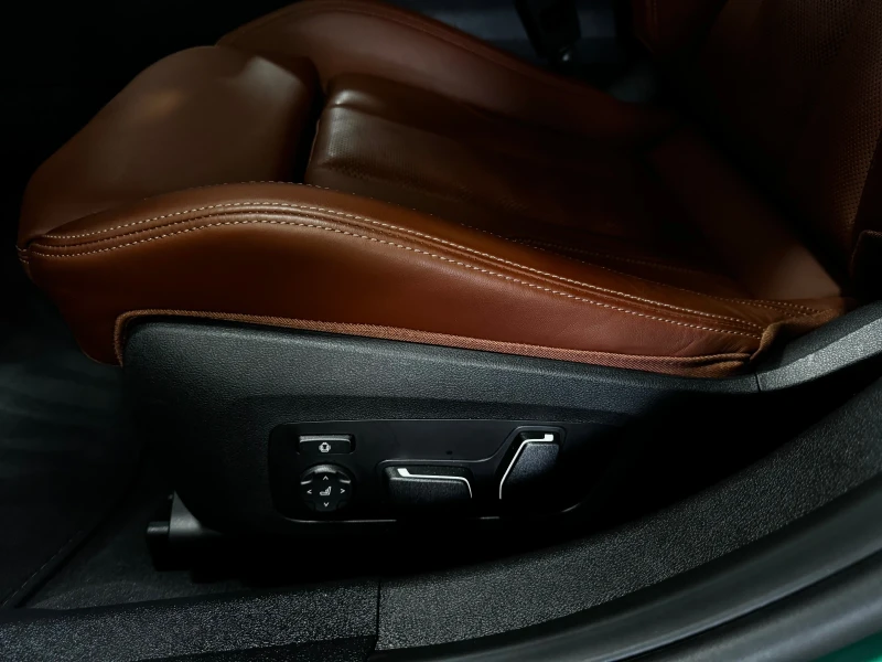 BMW M3 xDrive Competition Widescreen Facelift H/K Keyless, снимка 14 - Автомобили и джипове - 51118992