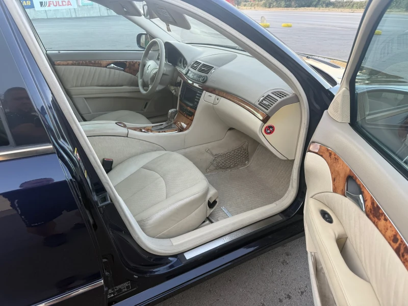 Mercedes-Benz E 280 3.0CDI-190kc, снимка 9 - Автомобили и джипове - 52398926