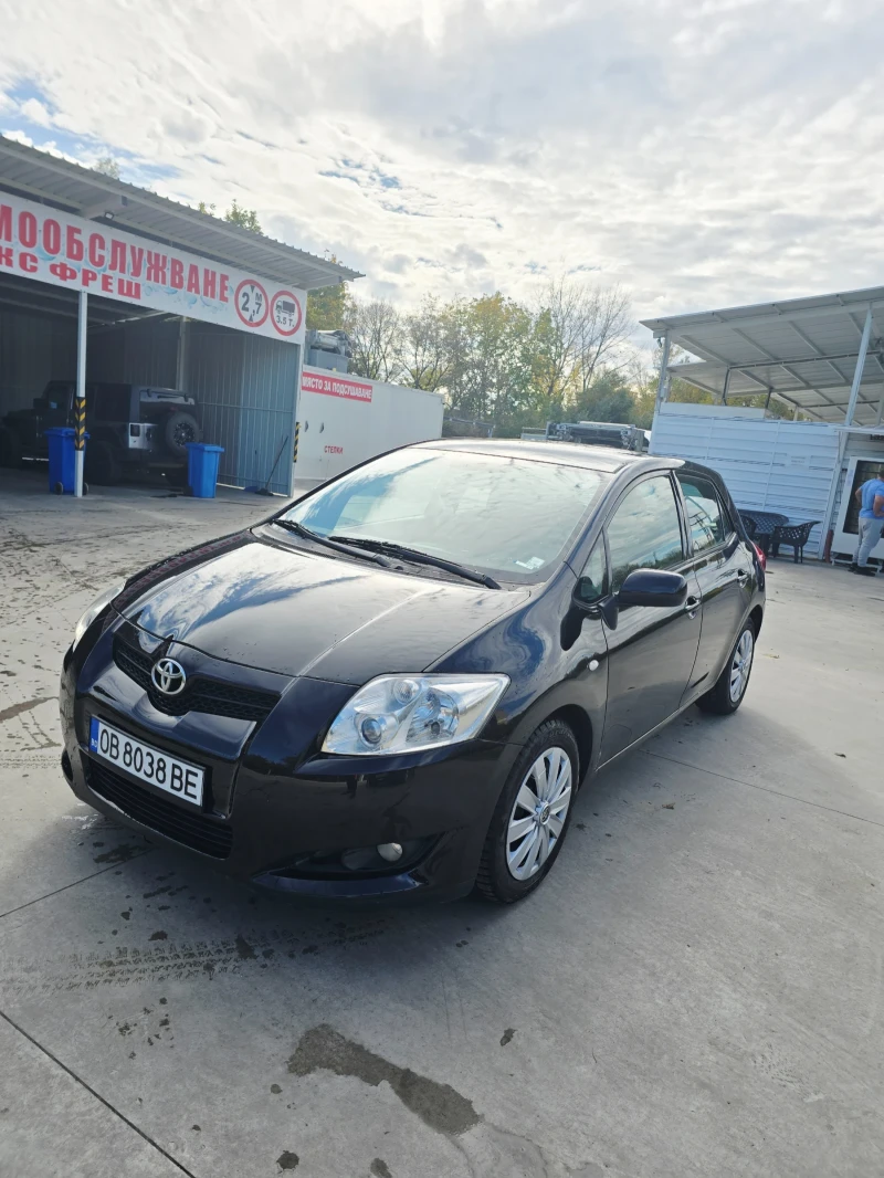 Toyota Auris, снимка 3 - Автомобили и джипове - 52285104
