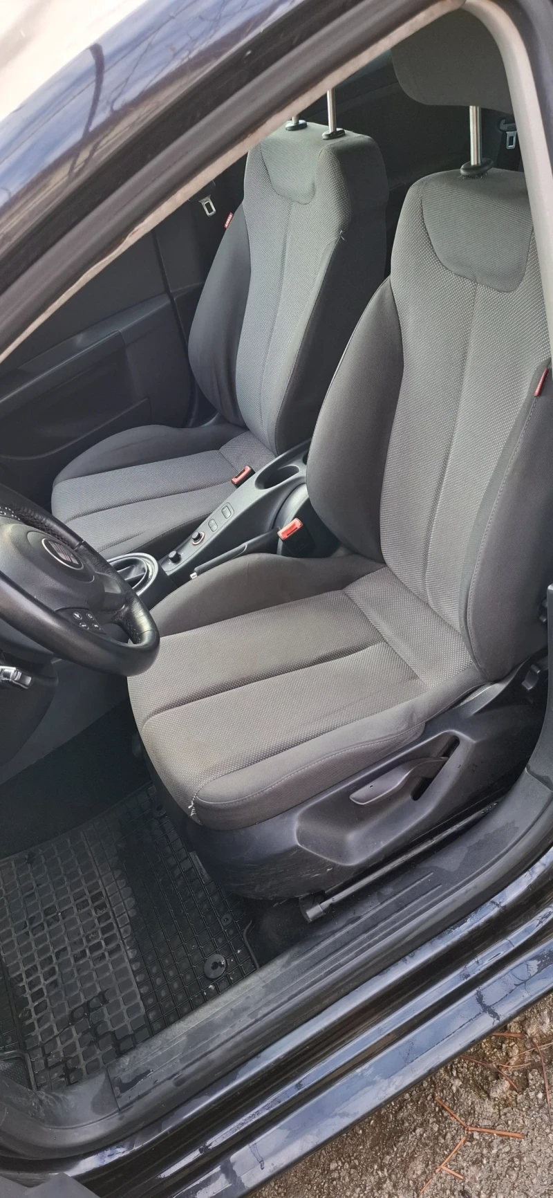 Seat Leon 1.9 tdi, снимка 9 - Автомобили и джипове - 52334243