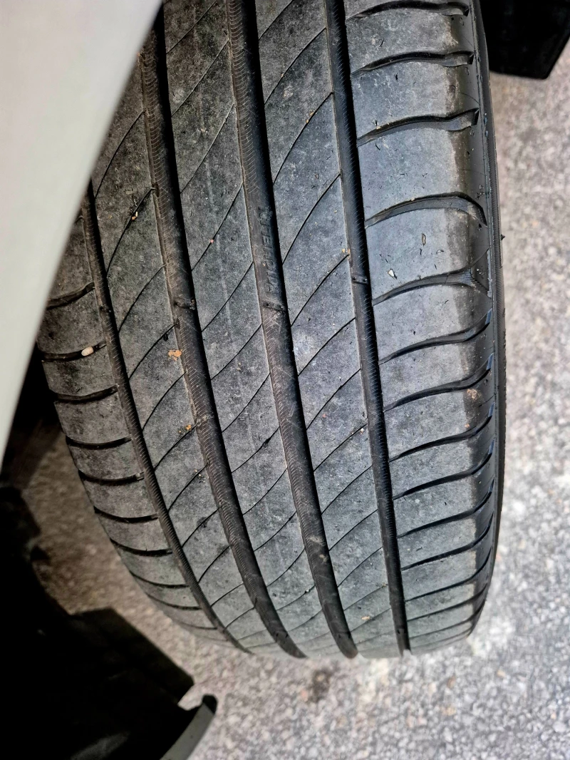 Toyota Verso 2.0d4d-EXECUTIVE-нави-6скорости-japan, снимка 16 - Автомобили и джипове - 52529789