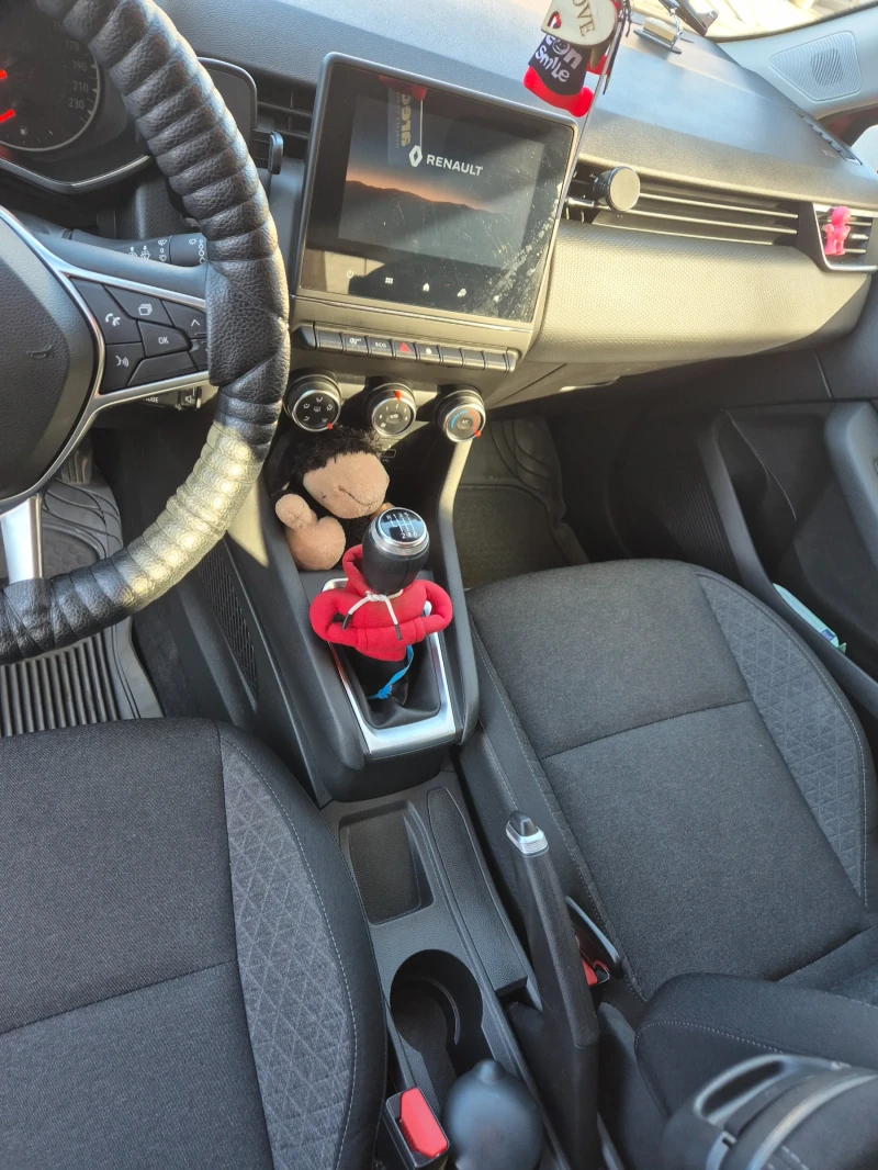 Renault Clio Zen, снимка 6 - Автомобили и джипове - 52630561