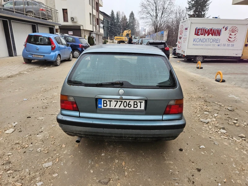 BMW 318, снимка 4 - Автомобили и джипове - 52897108