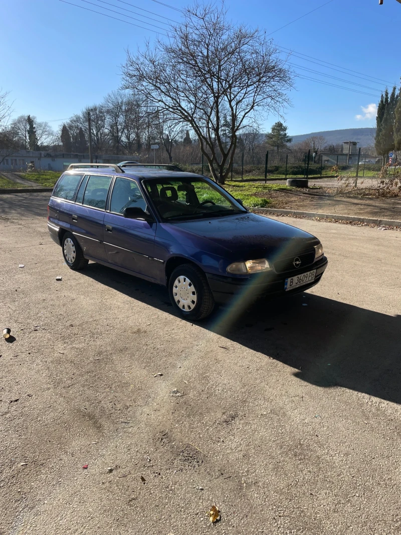 Opel Astra, снимка 5 - Автомобили и джипове - 52944803