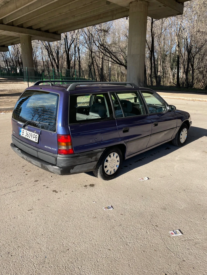 Opel Astra, снимка 3 - Автомобили и джипове - 52944803