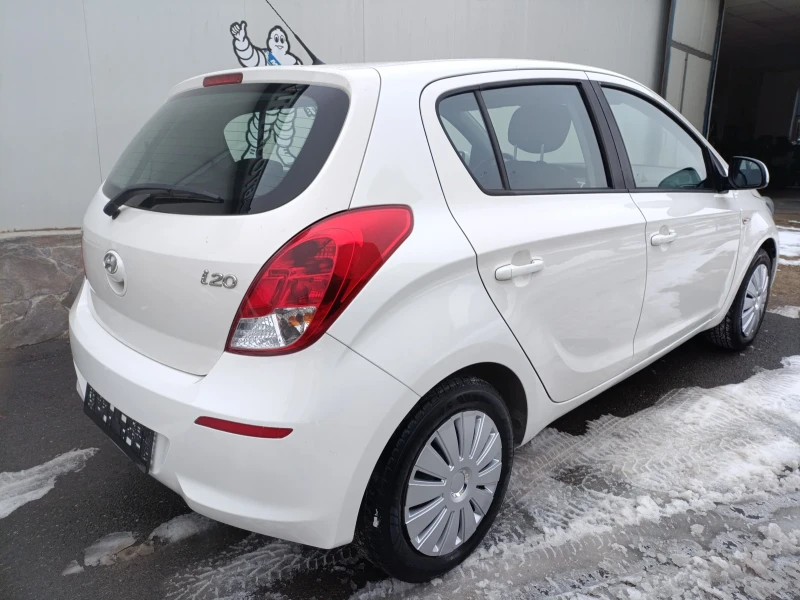 Hyundai I20 1.2ie gas, снимка 8 - Автомобили и джипове - 53222877