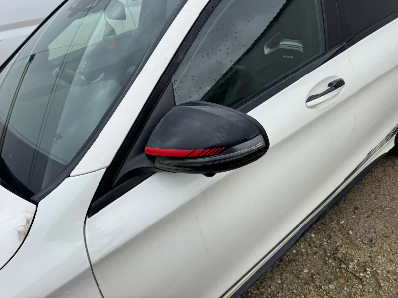 Mercedes-Benz C 63 AMG Edition 1 3 бр НА ЧАСТИ, снимка 3 - Автомобили и джипове - 53396695