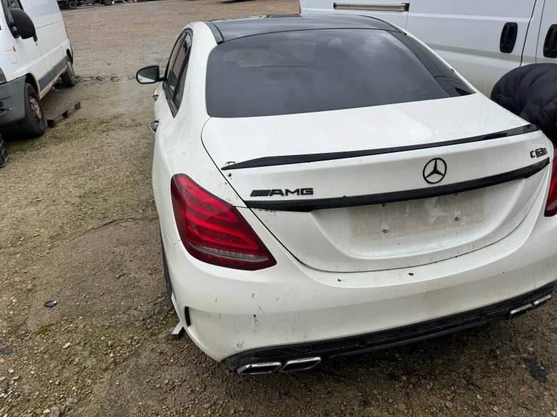 Mercedes-Benz C 63 AMG Edition 1 3 бр НА ЧАСТИ, снимка 5 - Автомобили и джипове - 53396695