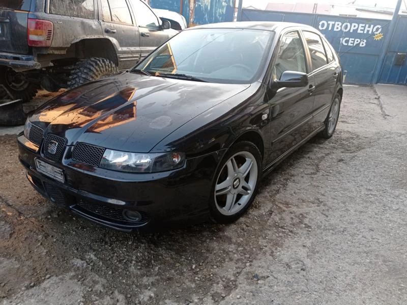 Seat Leon FR 1.8T 180k кожа - изображение 2