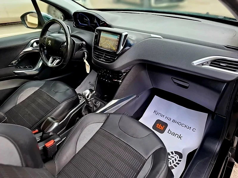 Peugeot 2008 1.6 e-Hdi , снимка 11 - Автомобили и джипове - 55048764