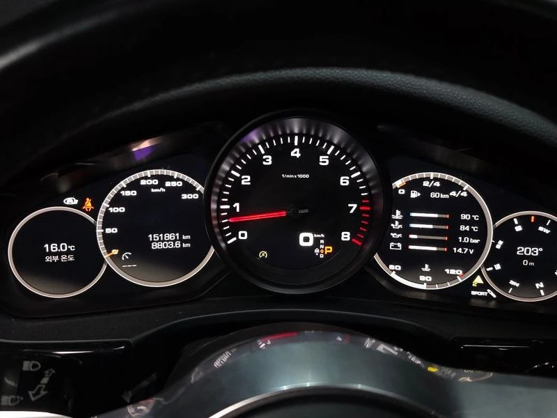 Porsche Panamera * 3.0 AWD* БЕНЗИН* , снимка 8 - Автомобили и джипове - 55662589