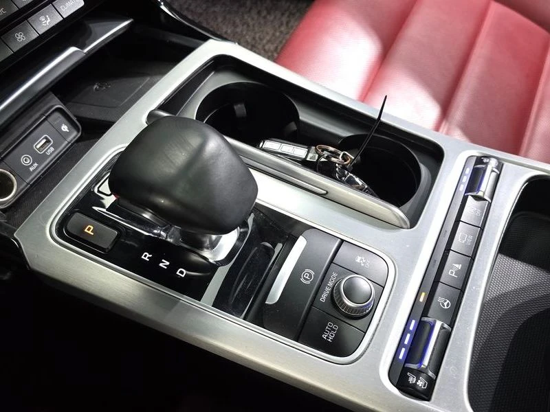 Kia Stinger G6DP, снимка 9 - Автомобили и джипове - 56222701