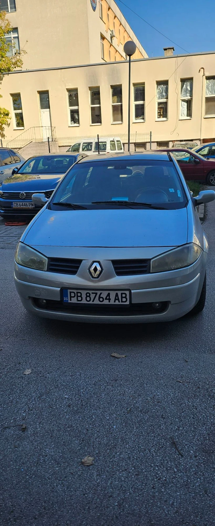 Renault Megane 1.9 dci, снимка 2 - Автомобили и джипове - 56364058