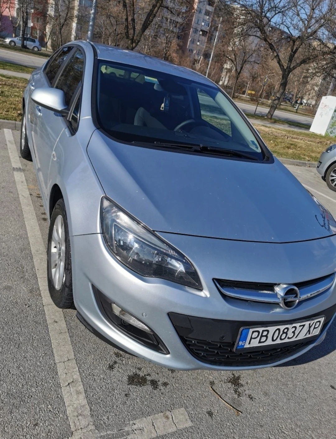 Opel Astra J 1.6 CDTi - изображение 4