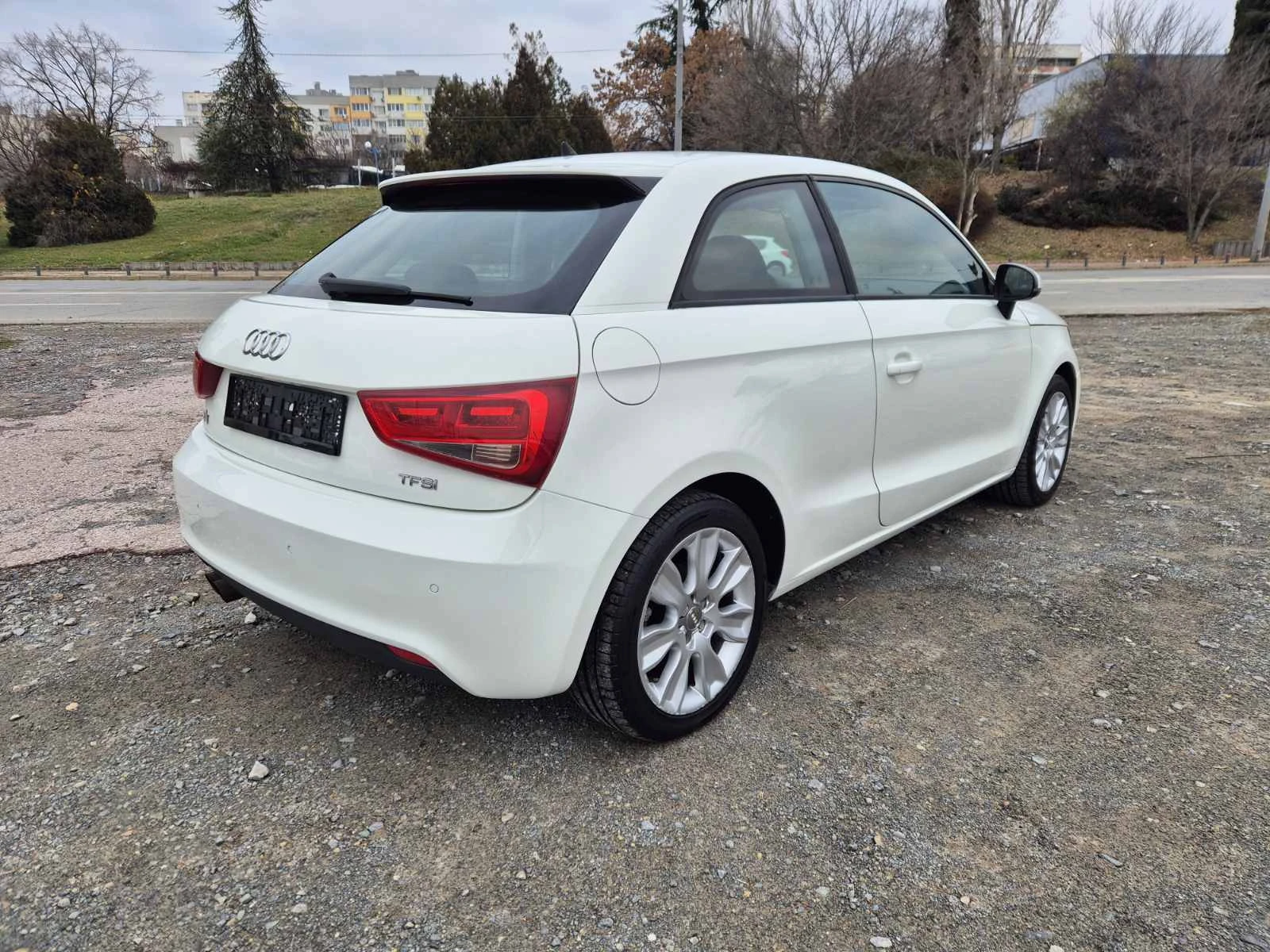 Audi A1 1.4TSI Автомат - изображение 5