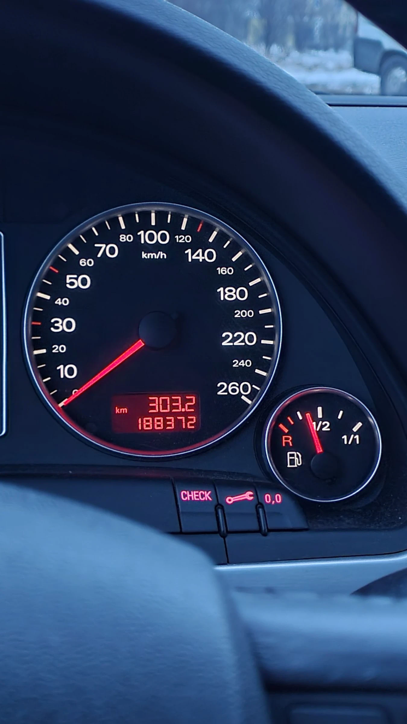 Audi A4 2.0 TDI - изображение 10