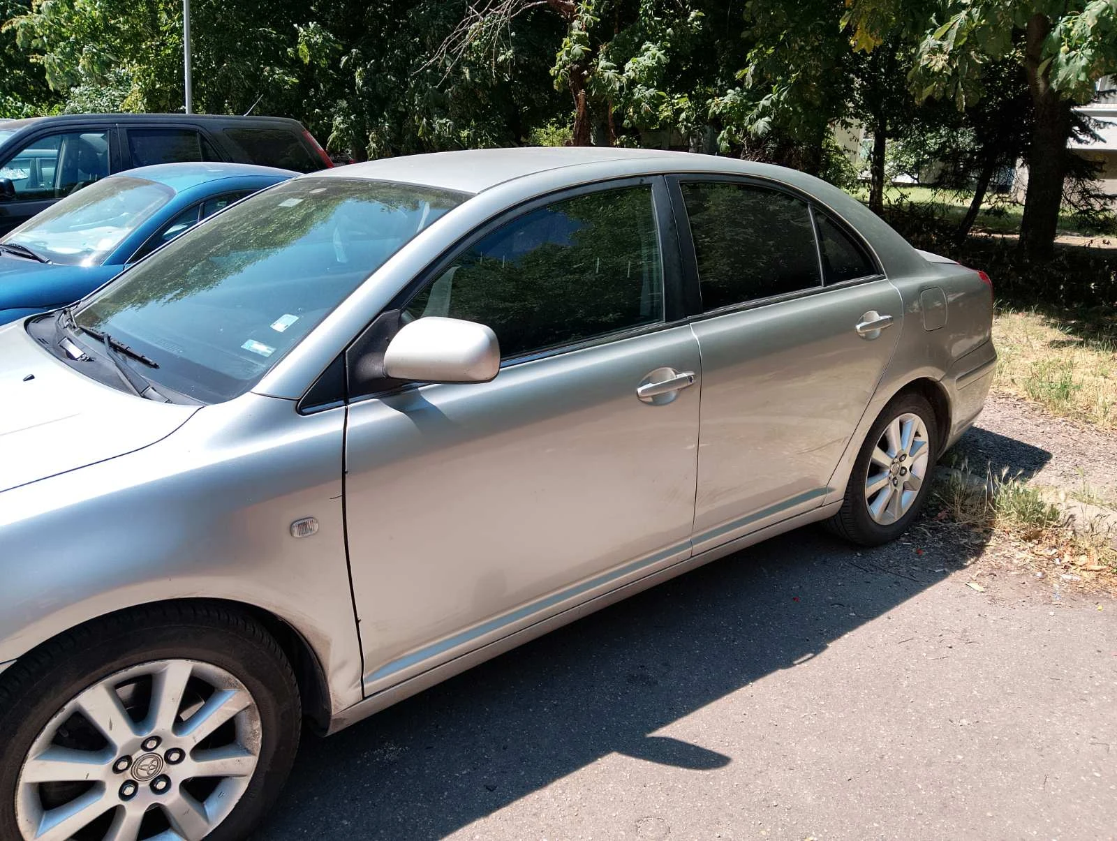 Toyota Avensis  - изображение 8