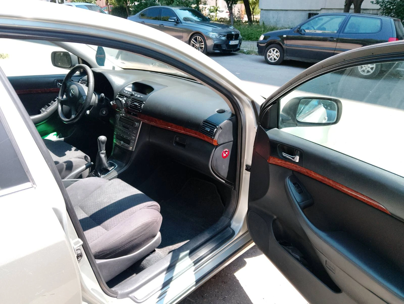 Toyota Avensis  - изображение 5