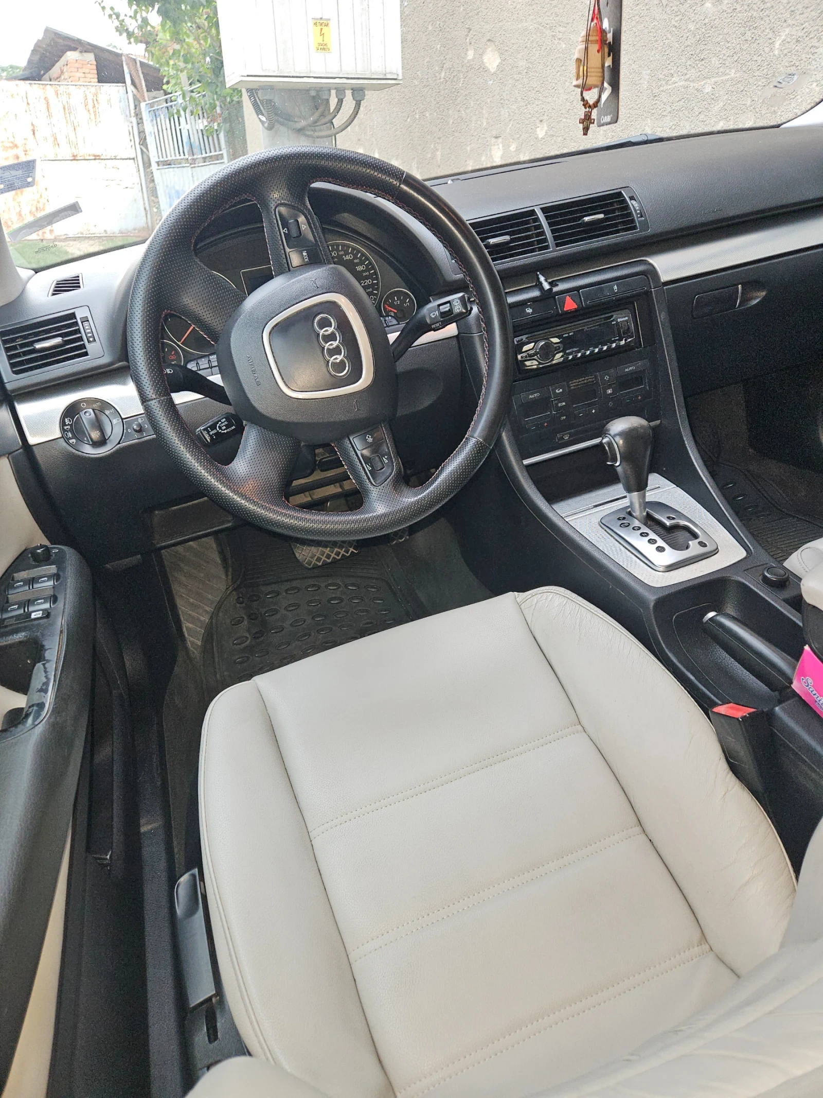 Audi A4 2.0 TDI , S line - изображение 3
