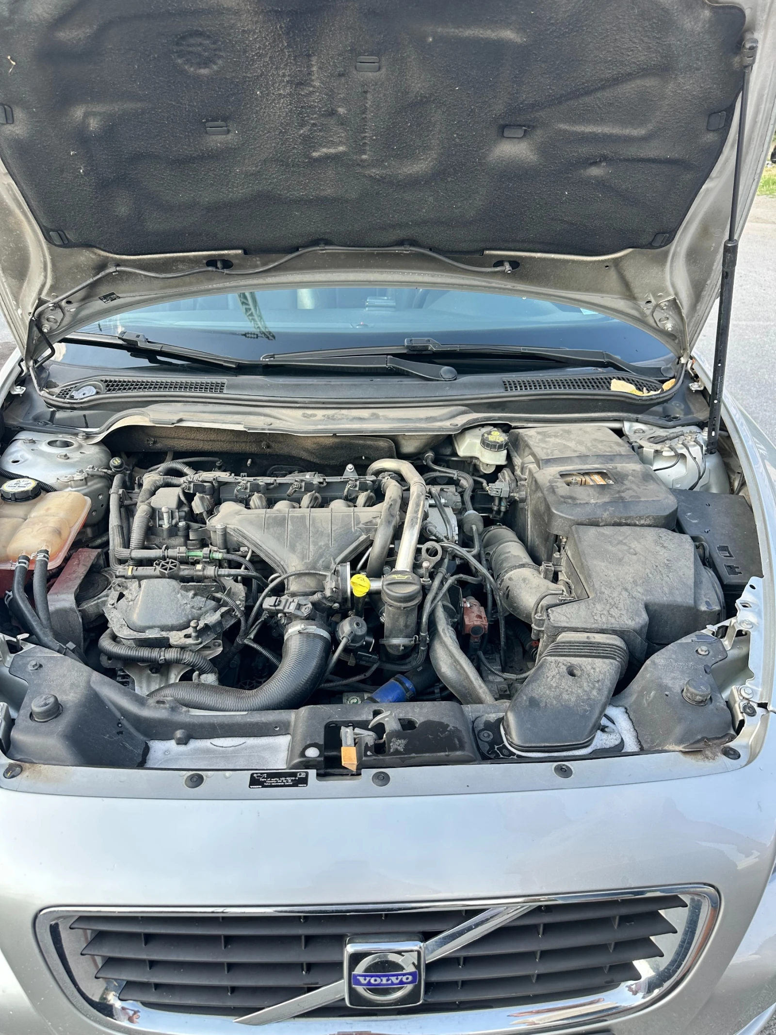 Volvo V50 2.0 136 к.с. - изображение 3