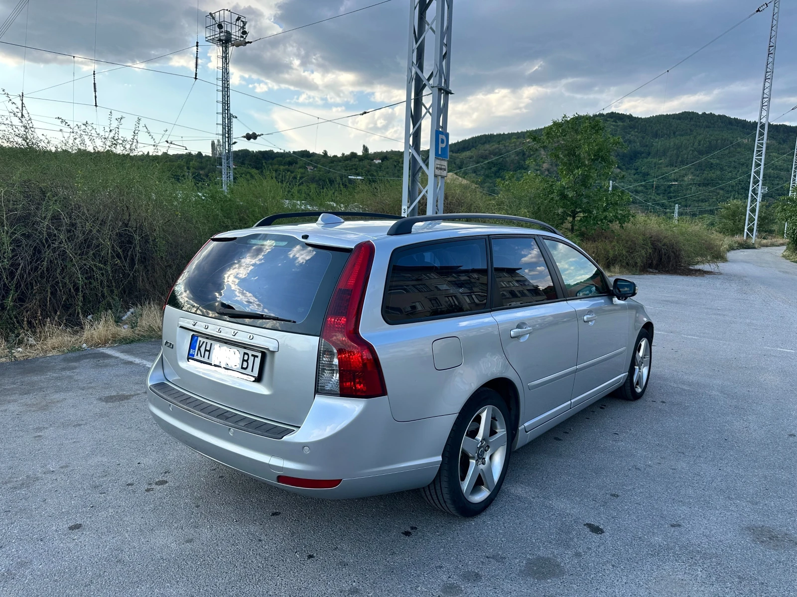 Volvo V50 2.0 136 к.с. - изображение 4