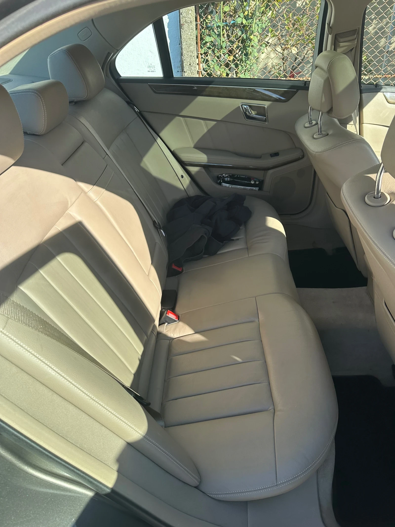 Mercedes-Benz E 250 | Mobile.bg   10