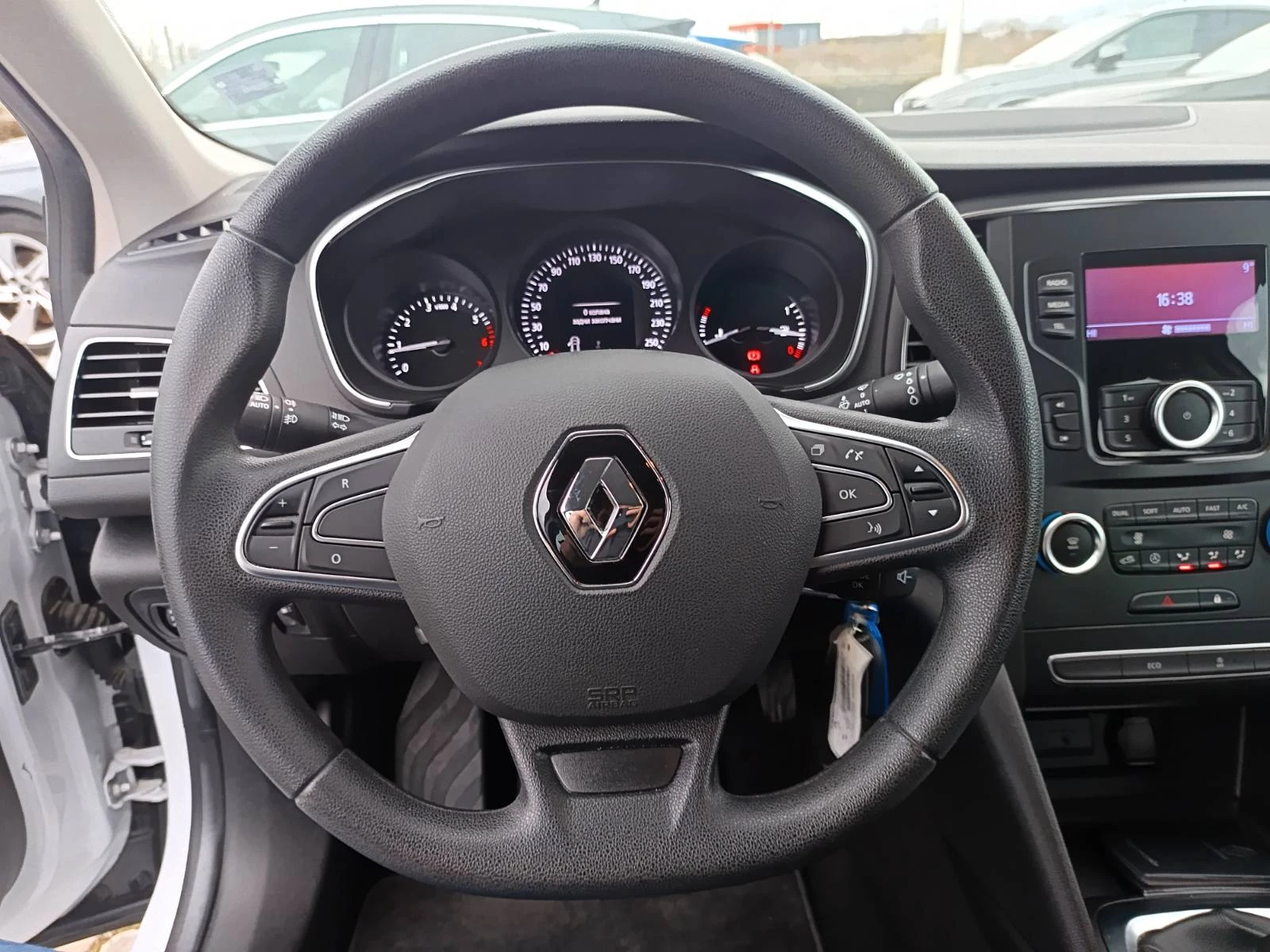 Renault Megane SEDANE 1.3TCe 140.. | Mobile.bg   8