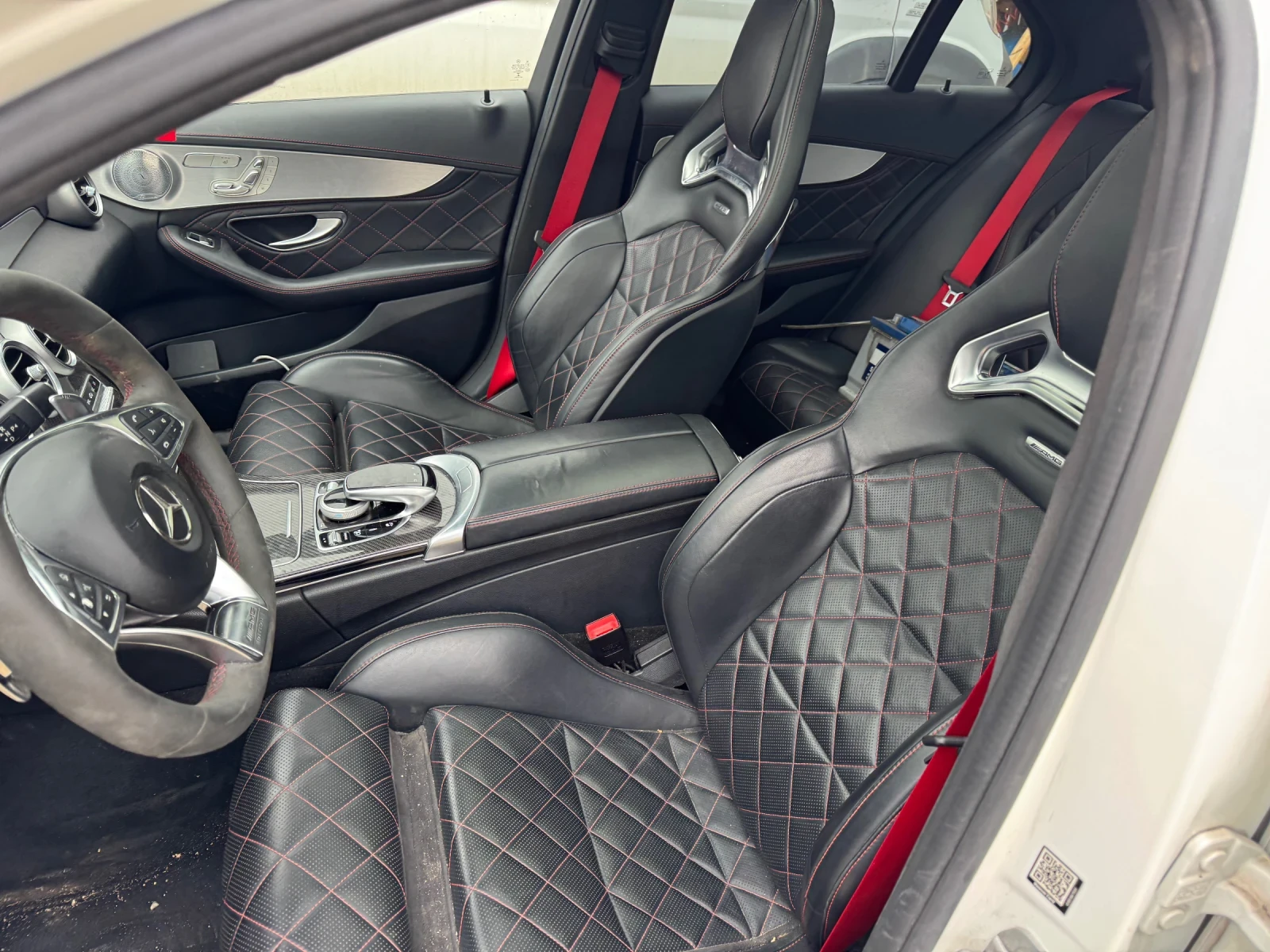 Mercedes-Benz C 63 AMG Edition 1 3 бр НА ЧАСТИ - изображение 10