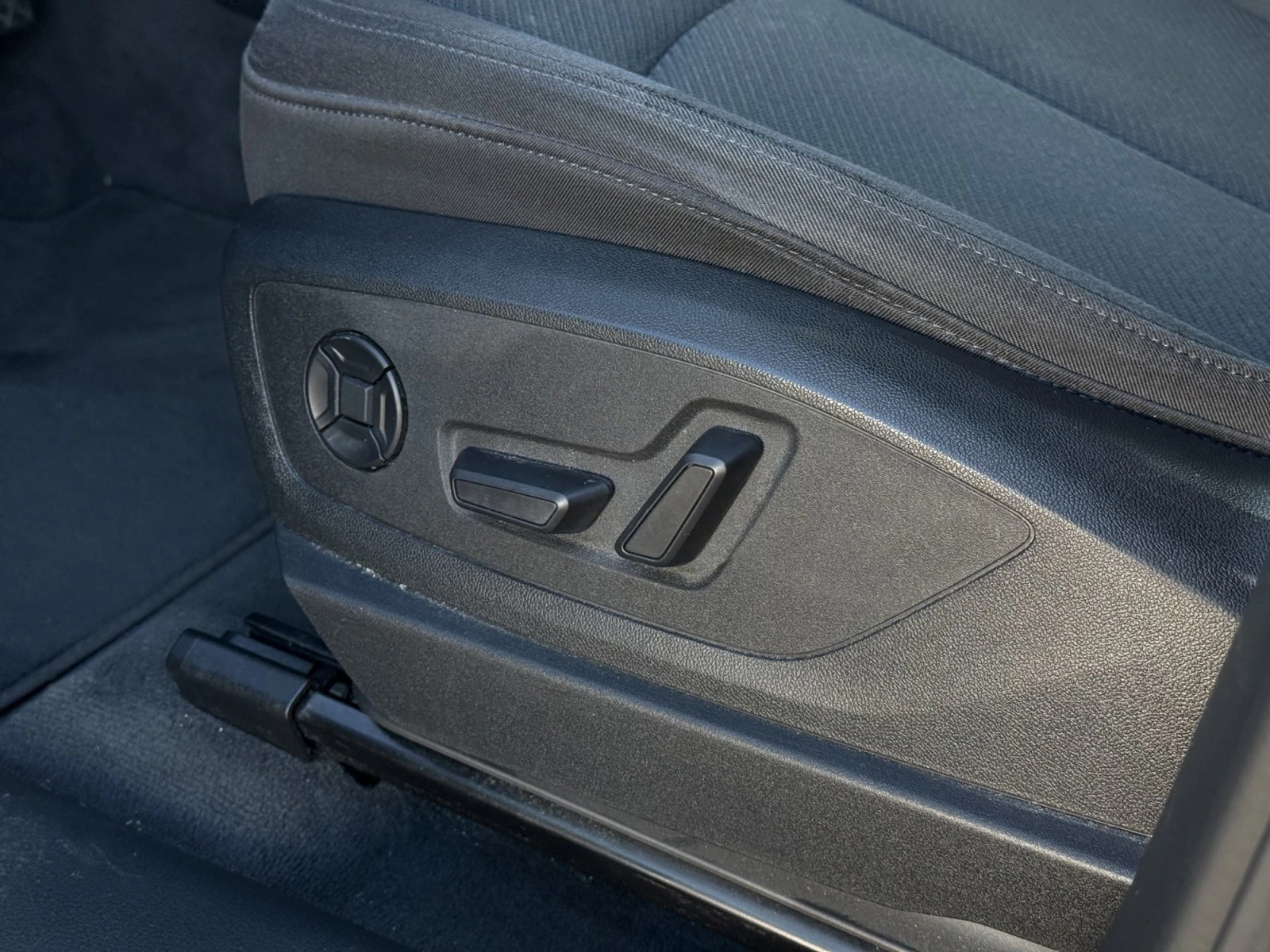 Audi E-Tron 55 QUATTRO 95KWH SOH-92%, снимка 9 - Автомобили и джипове - 54231148