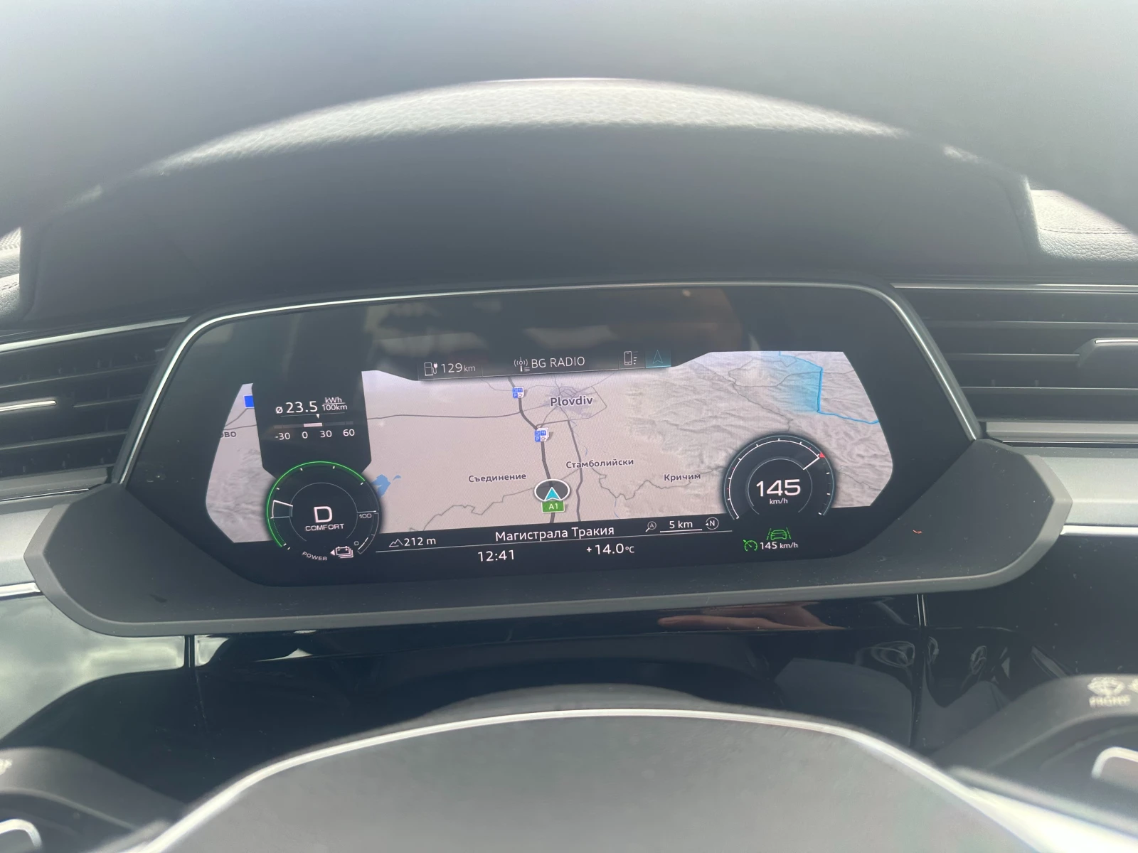 Audi E-Tron 55 QUATTRO 95KWH SOH-92%, снимка 10 - Автомобили и джипове - 54231148