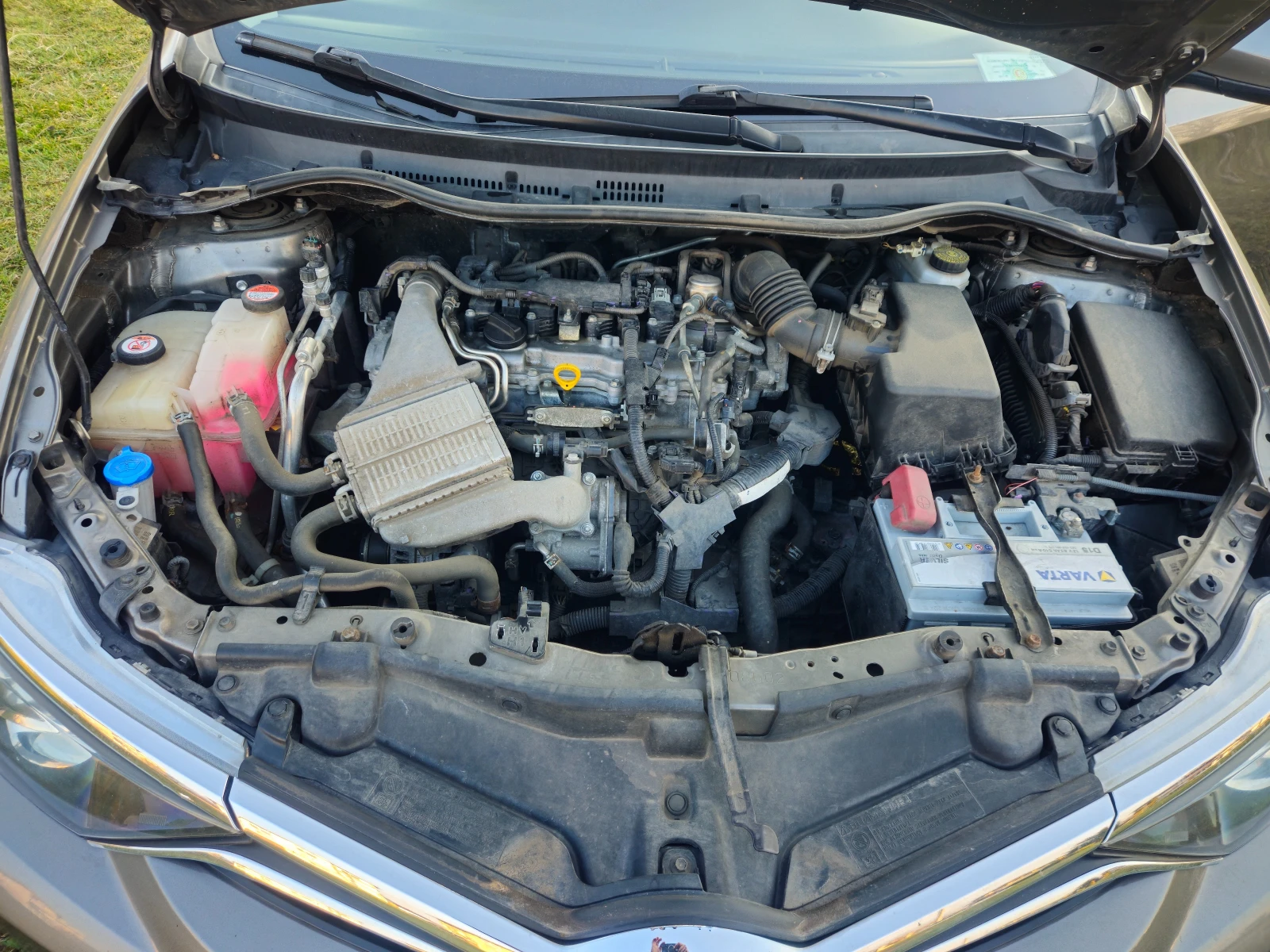 Toyota Auris ГАЗ - РЕГИСТРИРАН, снимка 13 - Автомобили и джипове - 54258814