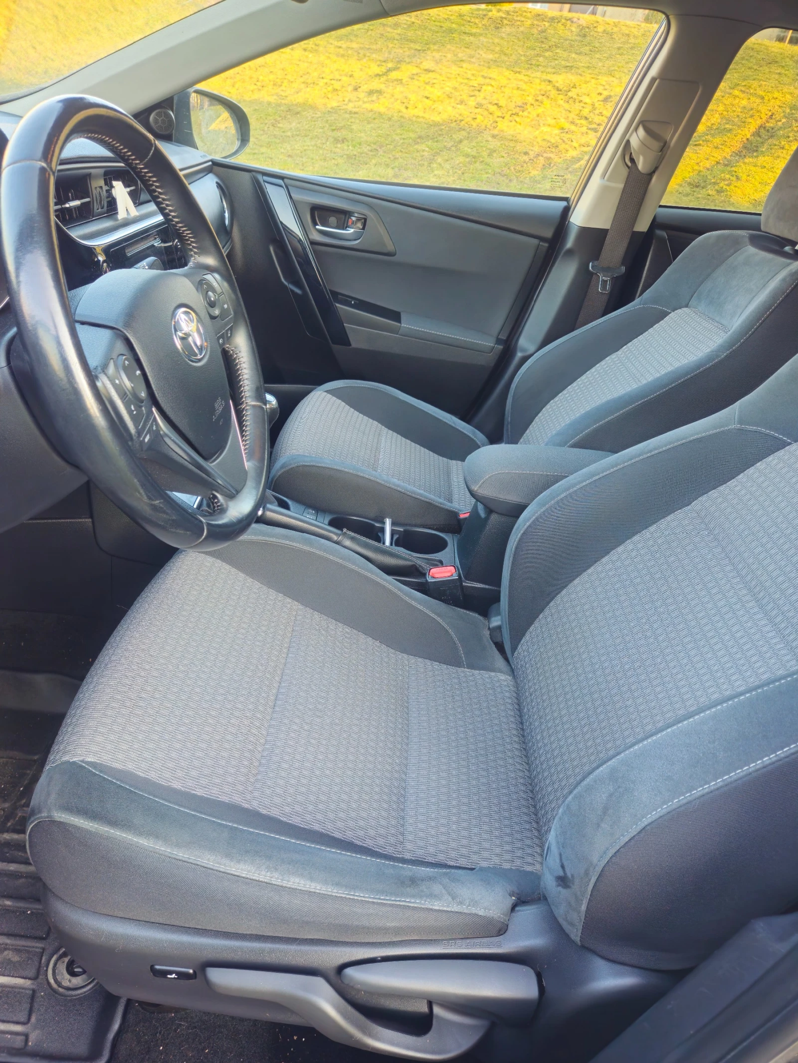 Toyota Auris ГАЗ - РЕГИСТРИРАН, снимка 12 - Автомобили и джипове - 54258814