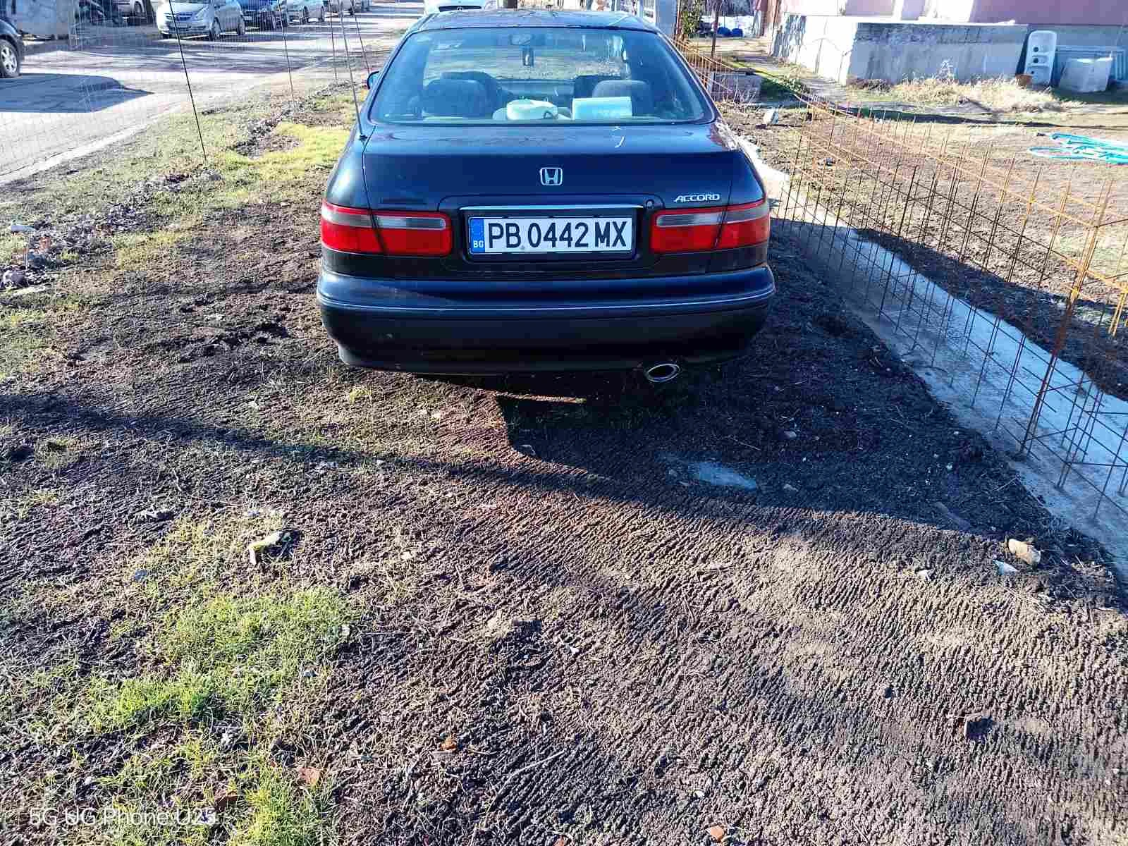 Honda Accord, снимка 4 - Автомобили и джипове - 54383569