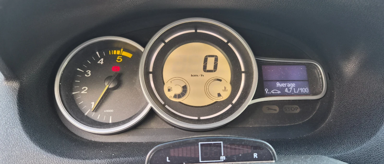 Renault Megane, снимка 8 - Автомобили и джипове - 54503630