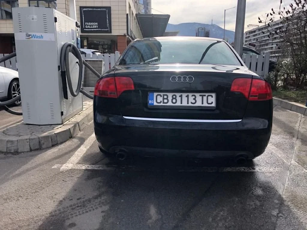 Audi A4, снимка 2 - Автомобили и джипове - 54544704